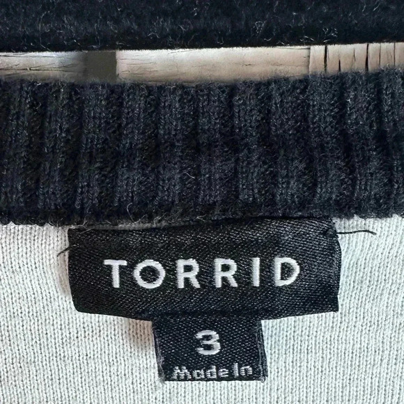 Torrid Polka Dot black-&-white boat neck Sweater quirky preppy, plus size - Picture 6 of 12